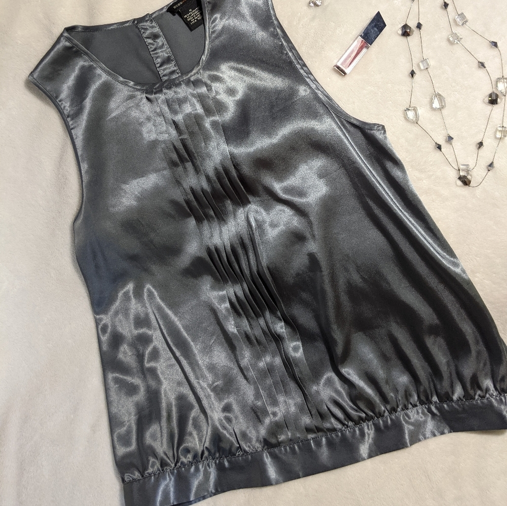 BCBGMaxAzria Silver Sleeveless Tunic Top - Medium